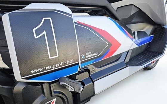 Gebrauchtmotorrad BMW CE 04 - Bild 5