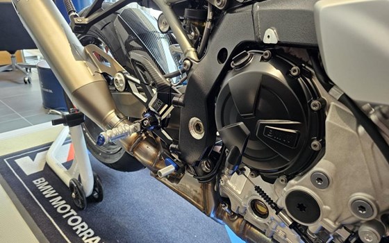 Neufahrzeug BMW M 1000 R - Bild 12