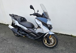 Neumotorrad BMW C 400 GT