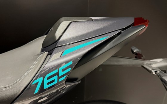 Neufahrzeug Triumph Street Triple 765 RS - Bild 7