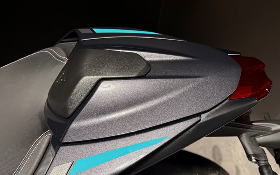 Neufahrzeug Triumph Street Triple 765 RS - Bild 8