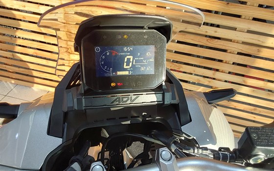 Gebrauchtmotorrad Honda ADV350 - Bild 9