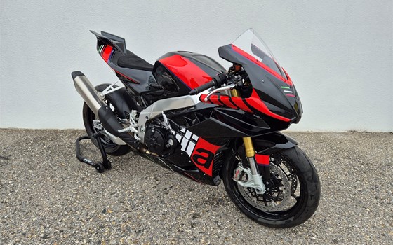 Neufahrzeug Aprilia RSV 4 - Bild 1