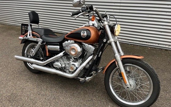 Gebrauchtmotorrad Harley-Davidson Dyna Super Glide Custom FXDC - Bild 4