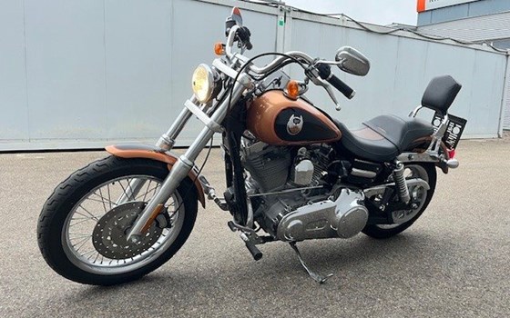 Gebrauchtmotorrad Harley-Davidson Dyna Super Glide Custom FXDC - Bild 9