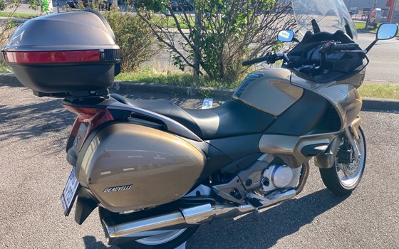 Gebrauchtmotorrad Honda NT 650V Deauville - Bild 1
