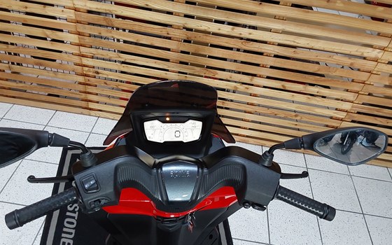 Gebrauchtmotorrad Aprilia SXR 50 - Bild 7