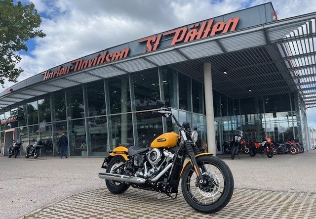 Harley-Davidson Softail Street Bob FXBB (Centerline)