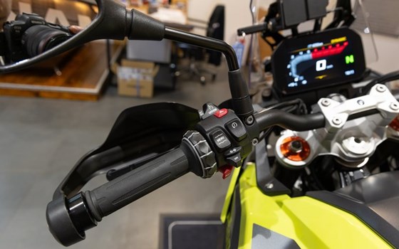 Gebrauchtmotorrad BMW F 900 GS - Bild 9