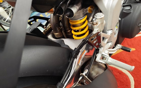 Gebrauchtmotorrad Aprilia RSV4 1100 Factory - Bild 11