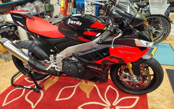 Gebrauchtmotorrad Aprilia RSV4 1100 Factory - Bild 5