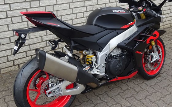 Neufahrzeug Aprilia RSV4 1100 - Bild 11