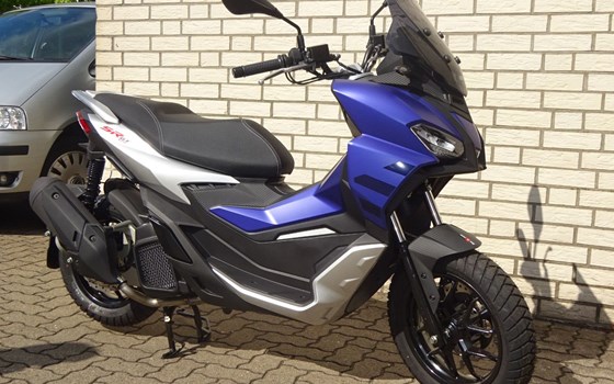 Neufahrzeug Aprilia SR GT 125 - Bild 12