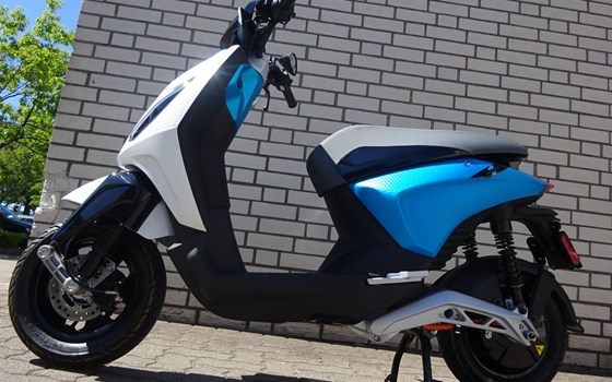 Neufahrzeug Piaggio 1 + - Bild 1