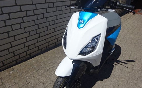 Neufahrzeug Piaggio 1 + - Bild 5