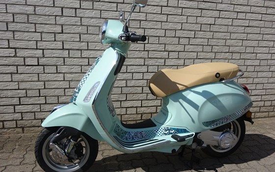 Neufahrzeug Vespa Primavera 50 - Bild 1