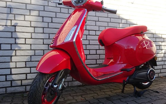 Neufahrzeug Vespa Primavera RED Elettrica 70 - Bild 14