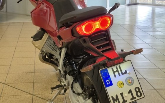 Gebrauchtmotorrad Moto Guzzi V100 Mandello S - Bild 4