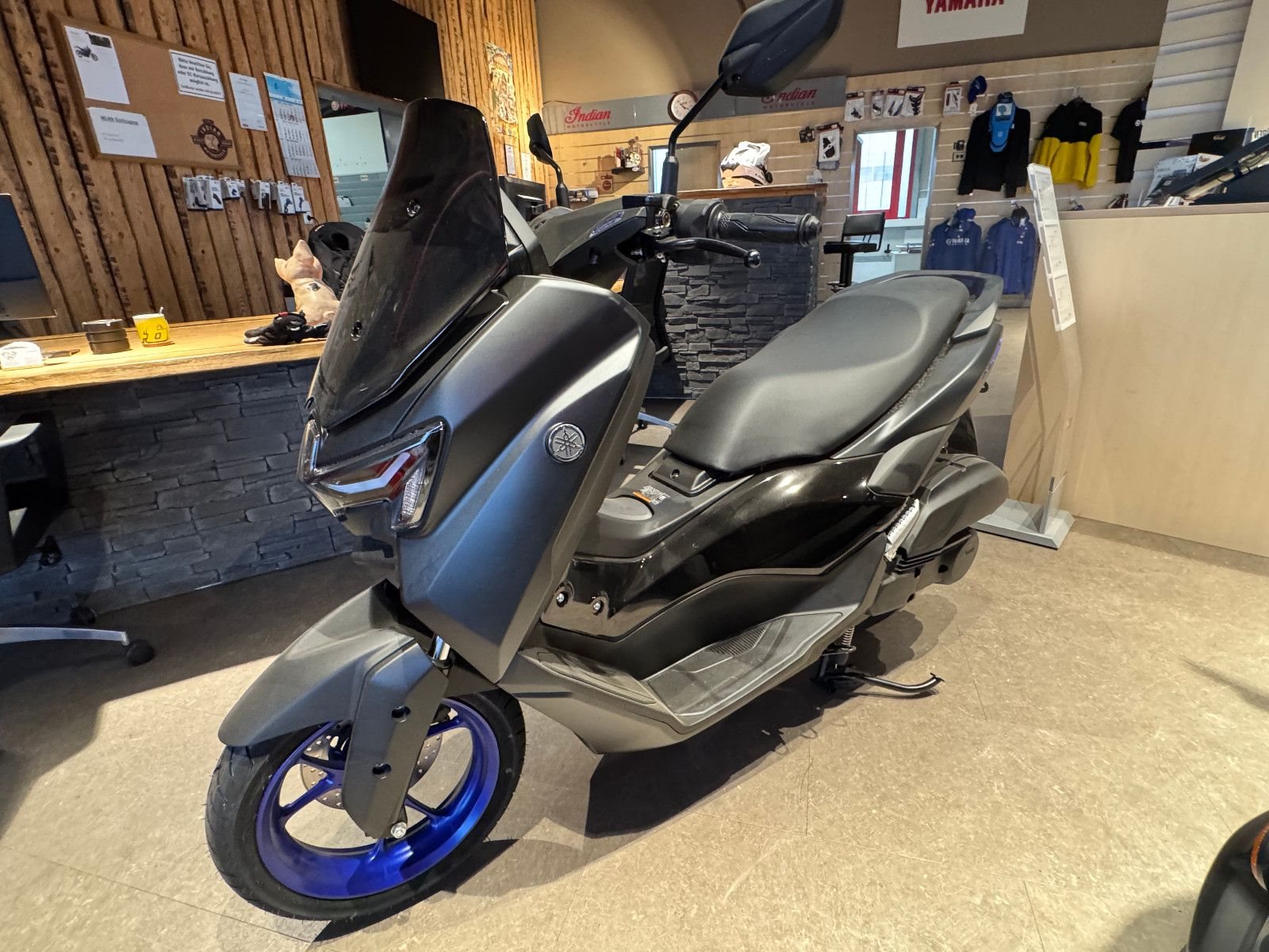 Yamaha NMAX 125 