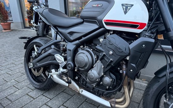 Gebrauchtmotorrad Triumph Trident 660 - Bild 2