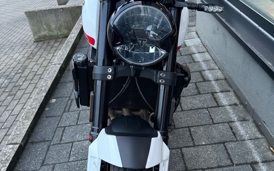 Gebrauchtmotorrad Triumph Trident 660 - Bild 4