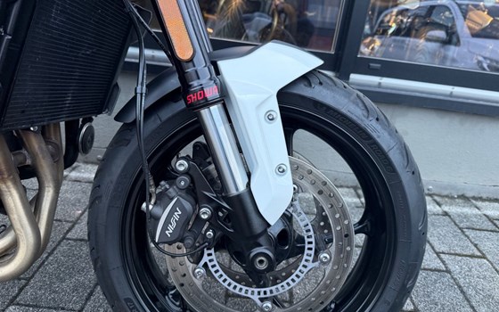 Gebrauchtmotorrad Triumph Trident 660 - Bild 7