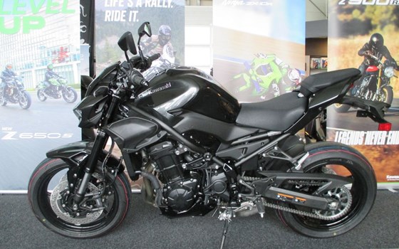 Neufahrzeug Kawasaki Z900 - Bild 8