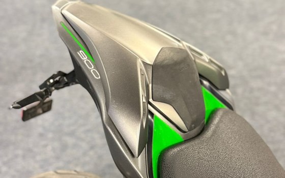 Gebrauchtmotorrad Kawasaki Z900 - Bild 4