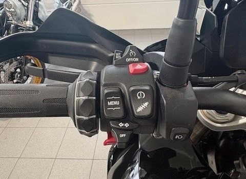 Gebrauchtmotorrad BMW S 1000 XR - Bild 8