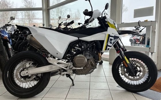 Neufahrzeug Husqvarna 701 Supermoto - Bild 4