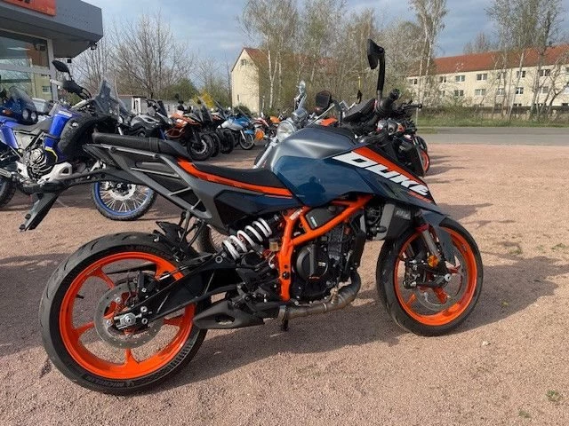 KTM 390 Duke
