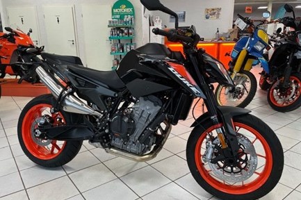 KTM 790 Duke