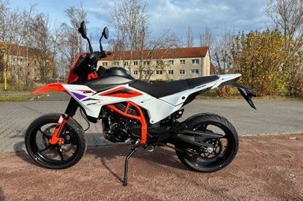 KTM 125 SMC R