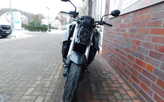 Gebrauchtmotorrad Suzuki GSX-S950 - Bild 3