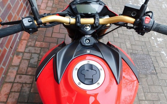 Gebrauchtmotorrad Suzuki GSX-S750 - Bild 12