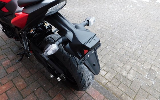 Gebrauchtmotorrad Suzuki GSX-S750 - Bild 9