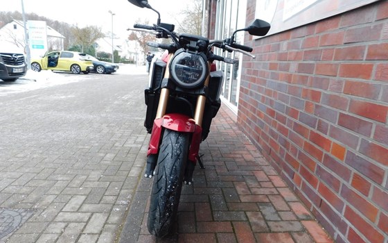 Gebrauchtmotorrad Honda CB650R - Bild 3