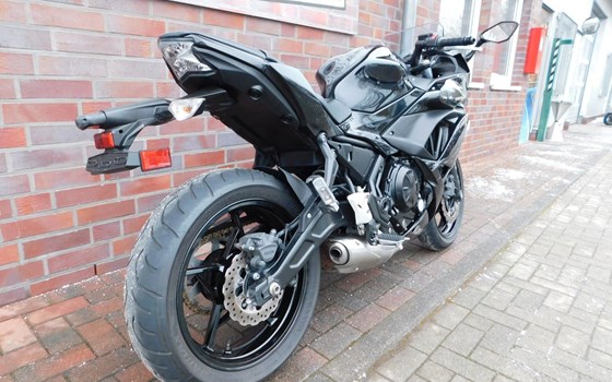 Gebrauchtmotorrad Kawasaki Ninja 650 - Bild 7