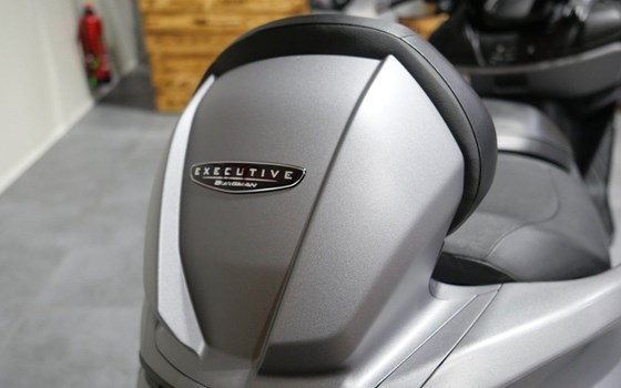 Gebrauchtmotorrad Suzuki Burgman 650 Executive - Bild 6