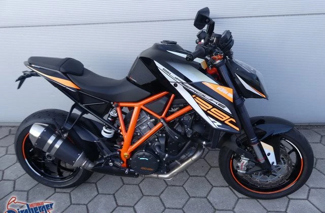 KTM 1290 Super Duke RR