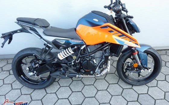 Neufahrzeug KTM 125 Duke - Bild 3