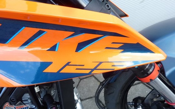 Neufahrzeug KTM 125 Duke - Bild 4