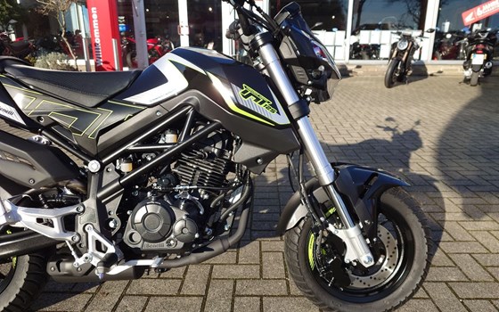 Gebrauchtmotorrad Benelli TnT 125 - Bild 3