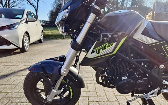 Gebrauchtmotorrad Benelli TnT 125 - Bild 7