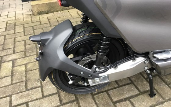 Neufahrzeug Zero LS1 - Bild 11