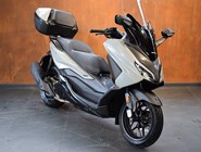 Honda Forza 125