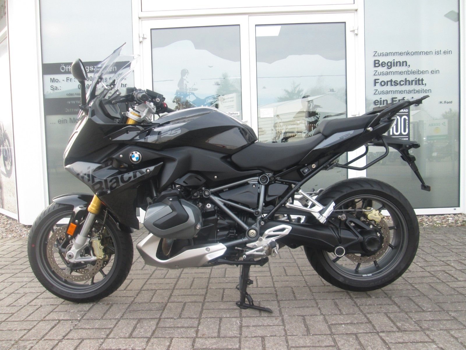 BMW R 1250 RS Triple Black / 3 Pakete / Sitzheiz.