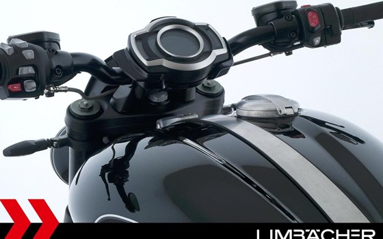 Gebrauchtmotorrad Triumph Rocket 3 Storm R - Bild 12