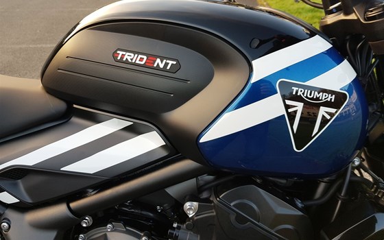 Gebrauchtmotorrad Triumph Trident 660 - Bild 8