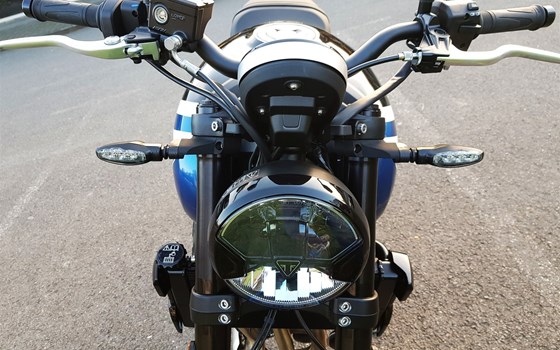 Gebrauchtmotorrad Triumph Trident 660 - Bild 7